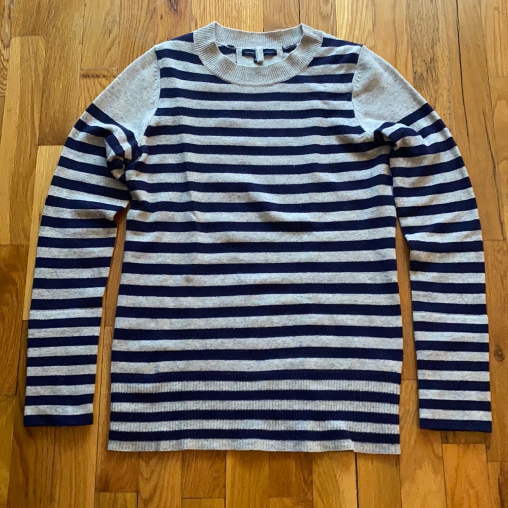New Gap Cashmere Sweater